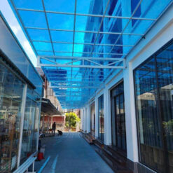 Mái che poly thông minh – Che nắng hiệu quả cho nhà phố