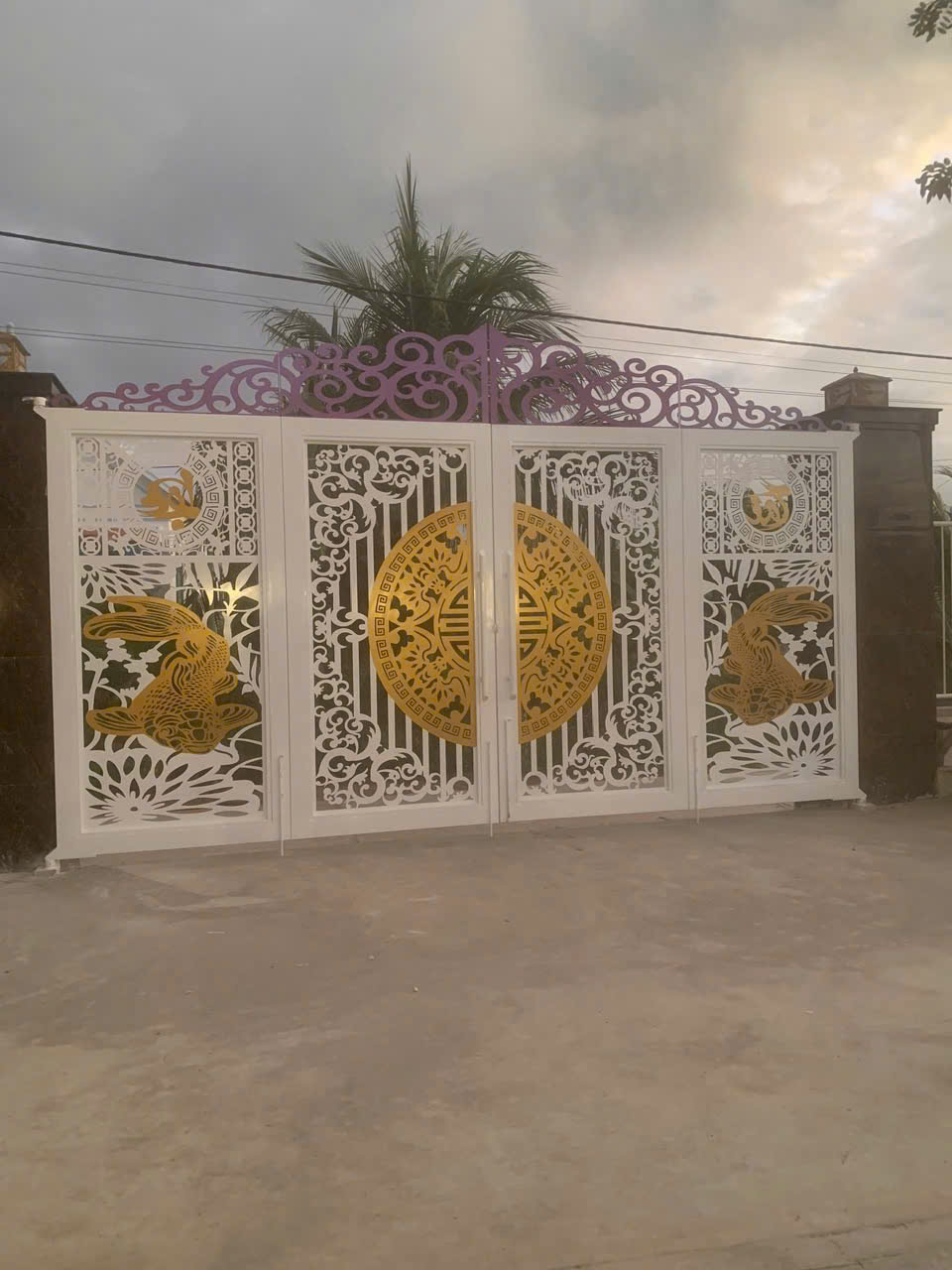 cổng kroong buok hạ